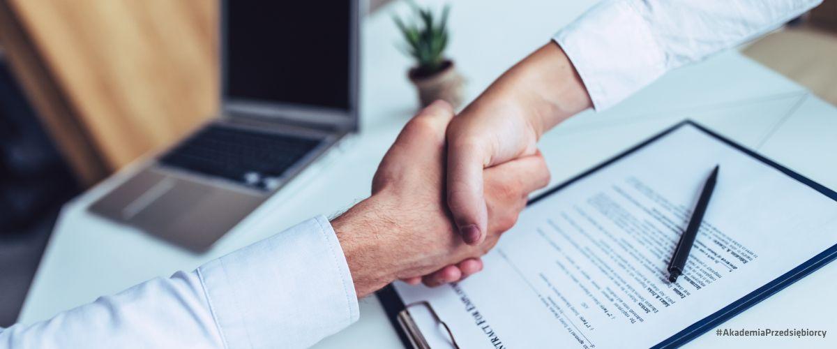 Rodzaje umów – formy zatrudnienia pracowników