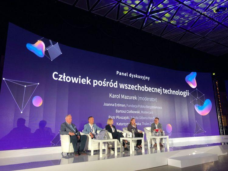 Zarząd Fundacji Polska Bezgotówkowa na VII Kongresie Forum Technologii Bankowych